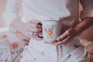 Coffee mug with a picture of a fox.